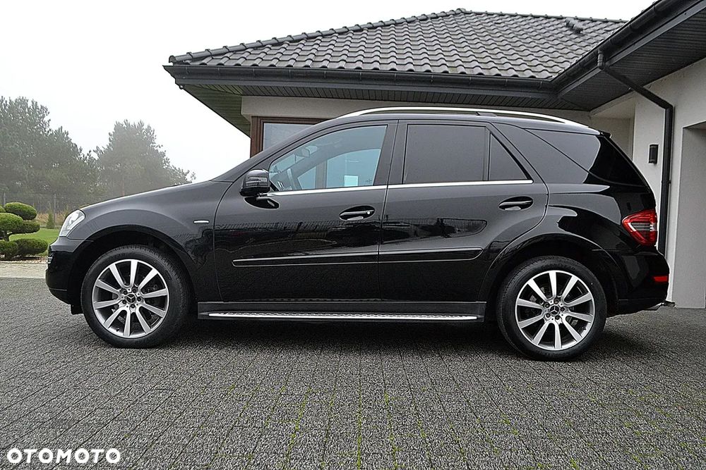 Mercedes-Benz ML - 6