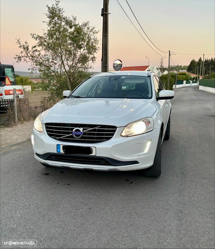 Volvo XC 60 D3 Momentum - 1