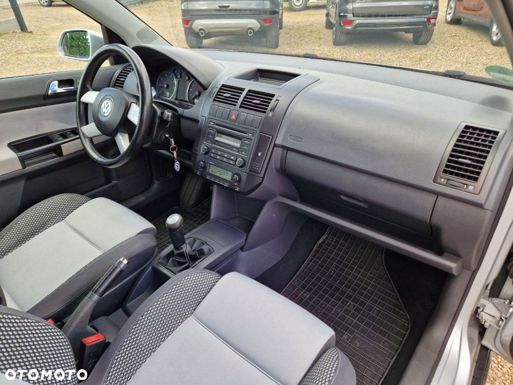 Volkswagen Polo Cross - 17