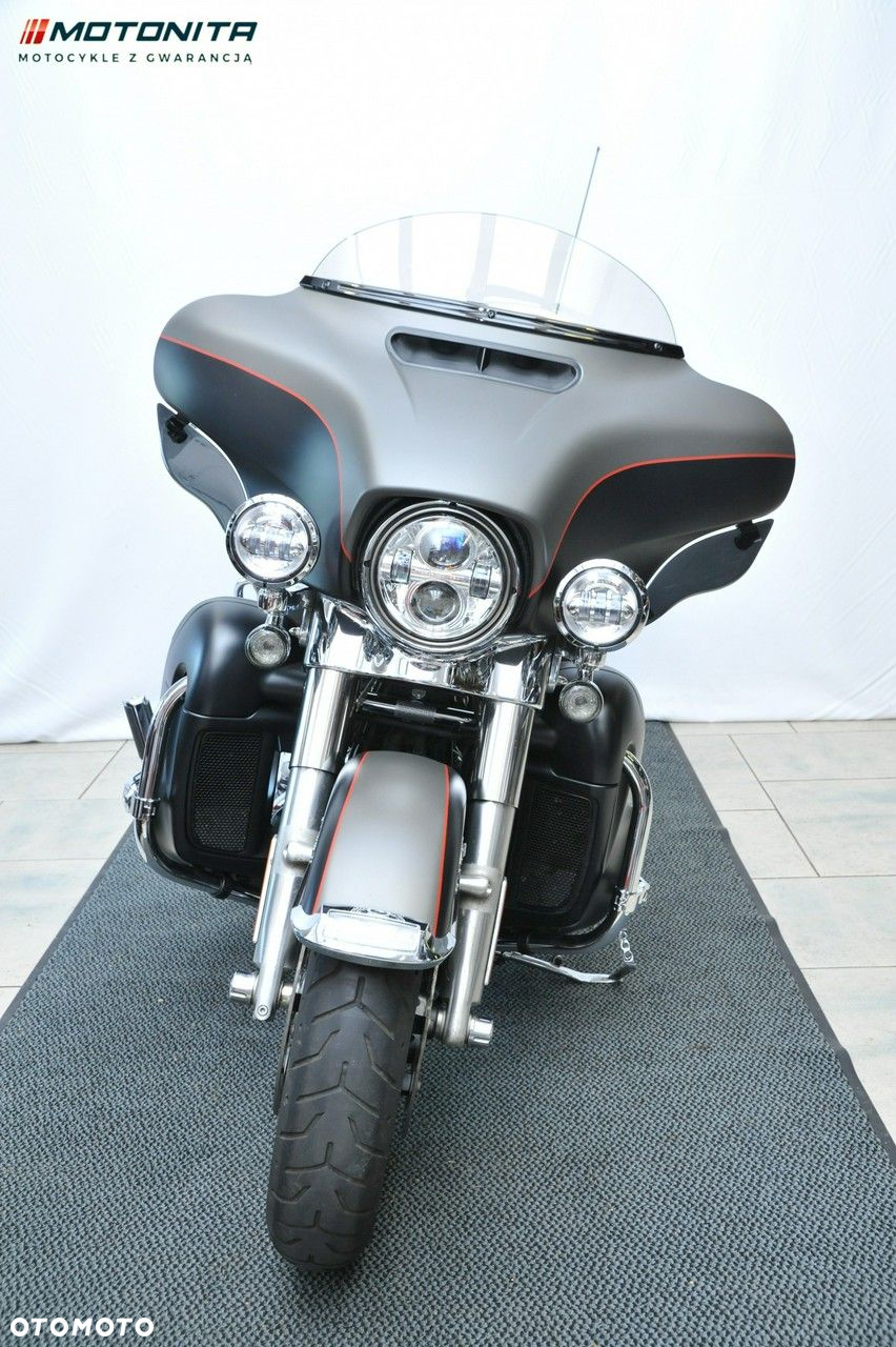Harley-Davidson Electra - 15