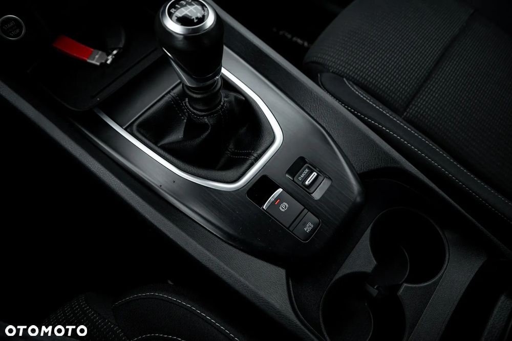 Nissan Qashqai 1.3 DIG-T MHEV N-Design - 38