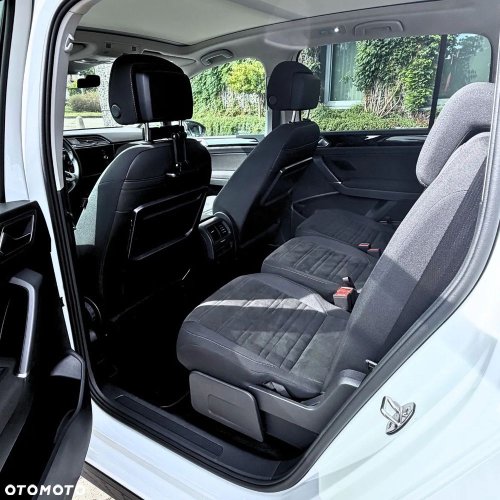 Volkswagen Touran 1.5 TSI EVO Highline DSG - 10