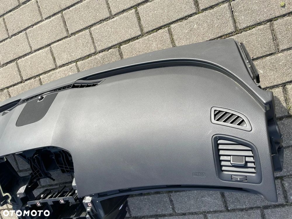 DESKA ROZDZIELCZA KONSOLA KOKPIT AIRBAG PODUSZKI OPEL INSIGNIA A 08-13 EUROPA - 2