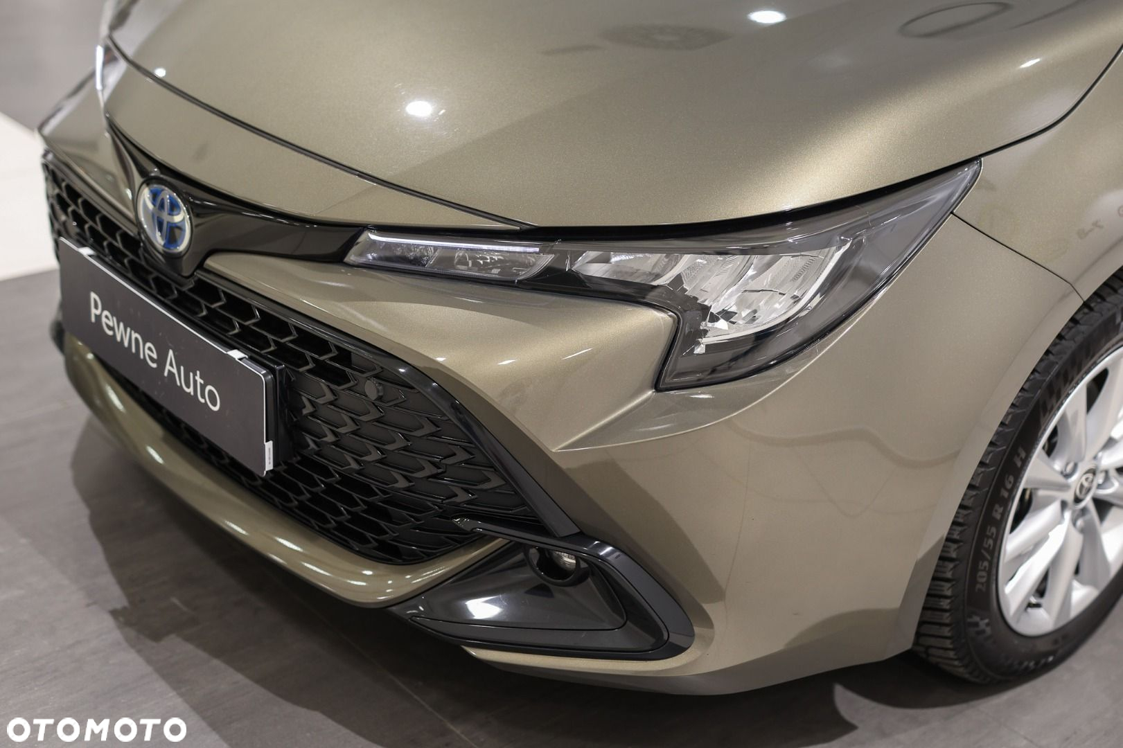 Toyota Corolla - 27