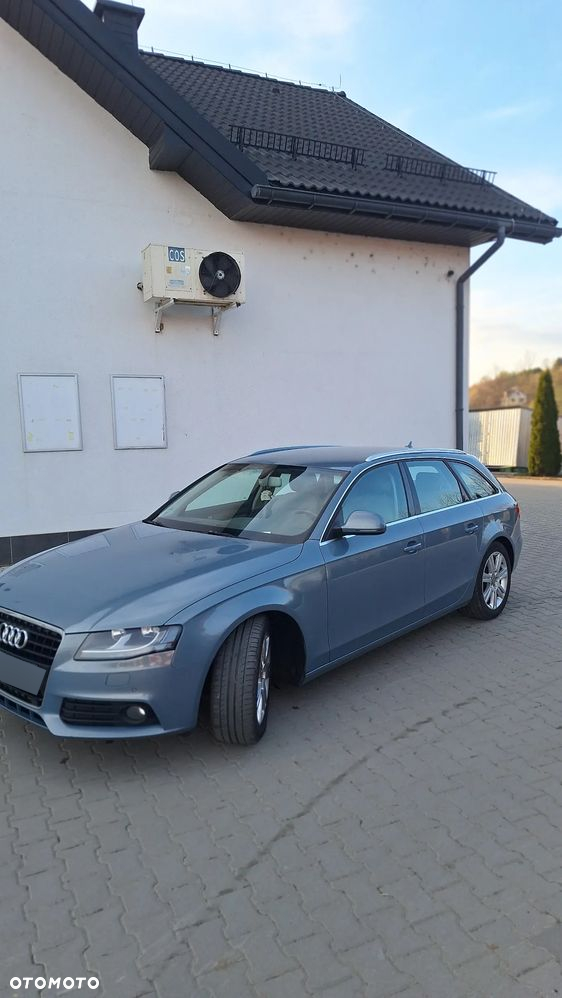 Audi A4 Avant 3.0 TDI DPF quattro Ambiente - 2