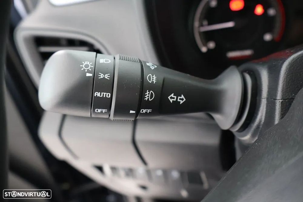 Isuzu D-Max 1.9 Ddi CD 4WD LS - 34