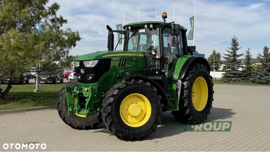 John Deere 6135M - 1