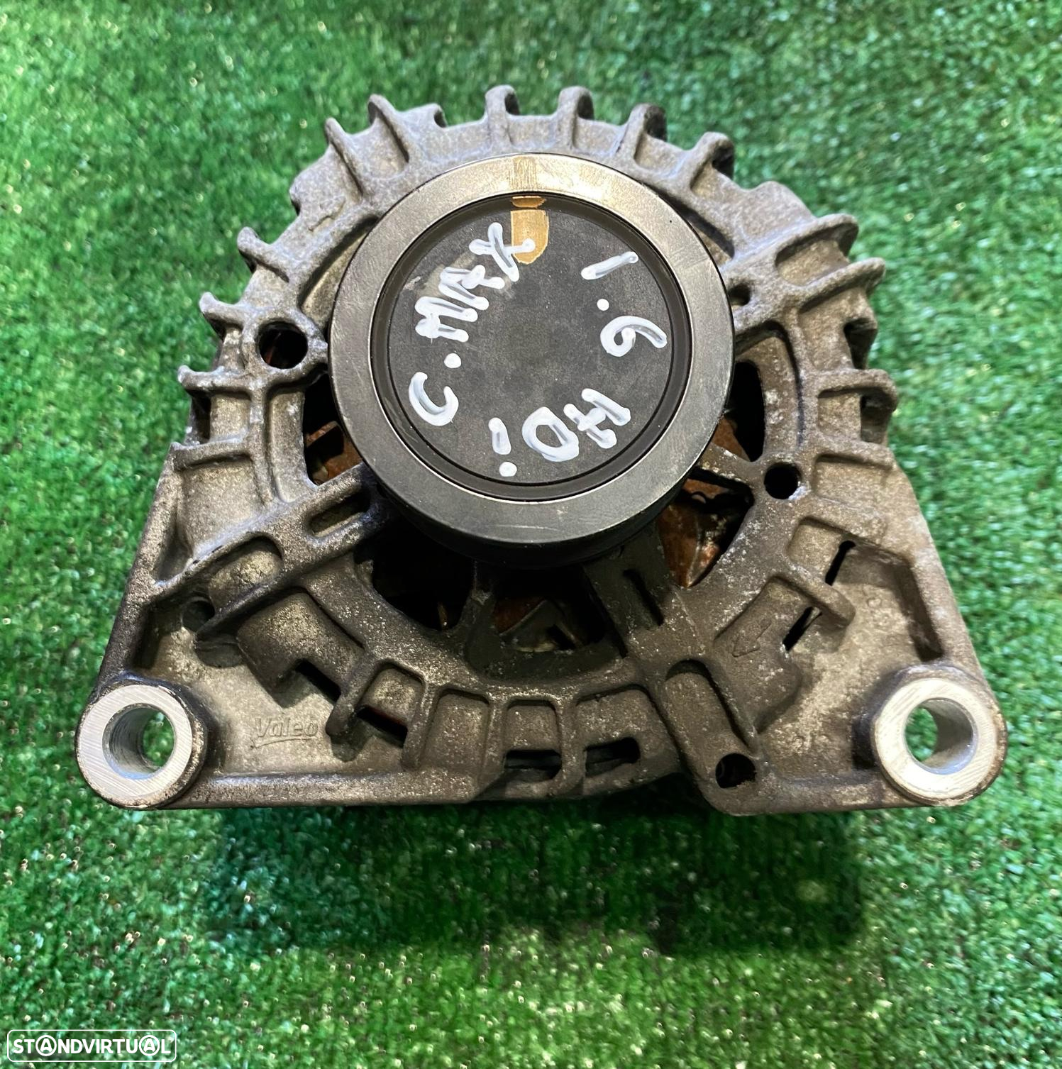 Alternador Ford C-Max 1.5 Tdci de 2017 - 3