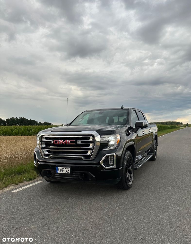 GMC Sierra - 3