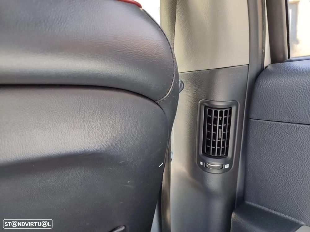 Hyundai Santa Fe 2.0 CRDi Fun 2WD - 18
