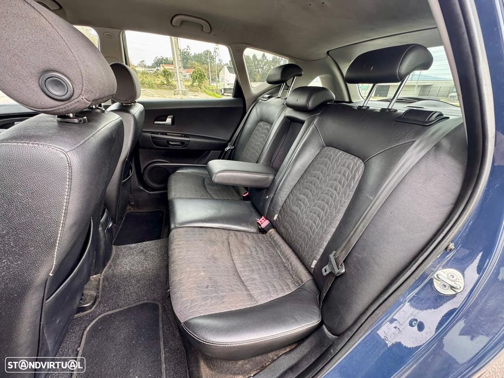 Kia Ceed SW 1.6 CRDi TX - 12