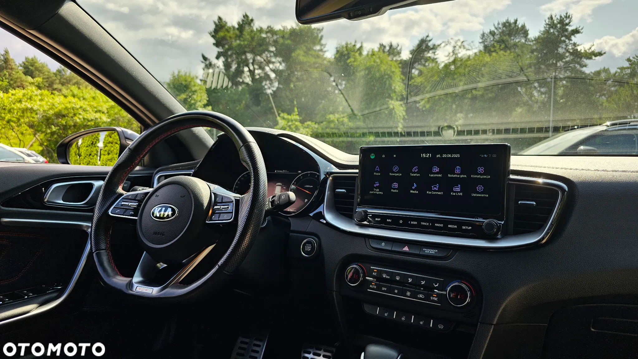 Kia ProCeed 1.6 T-GDI GT DCT - 12