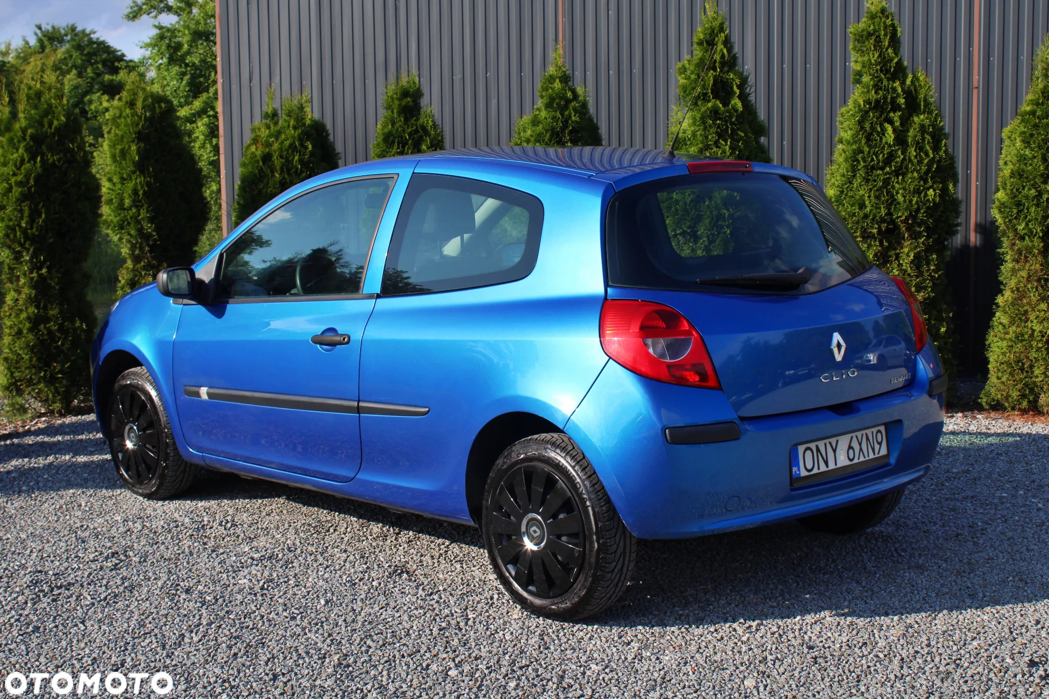 Renault Clio 1.2 16V 75 Dynamique - 10