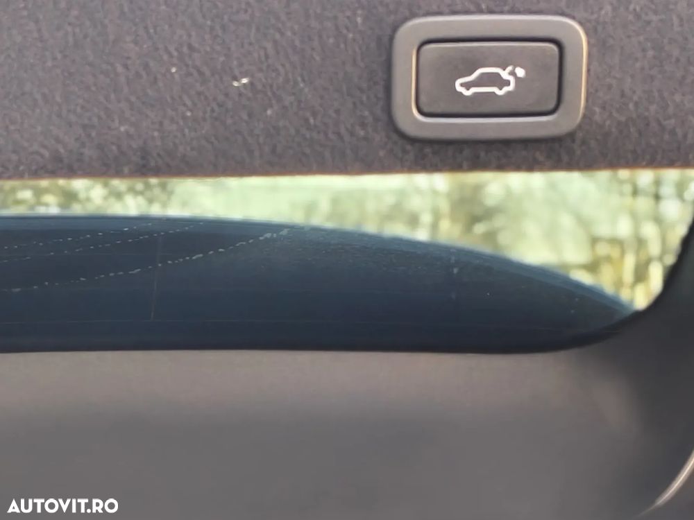 Volvo XC 60 D5 AWD Aut. RDesign - 35