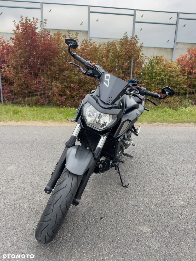 Yamaha MT - 2
