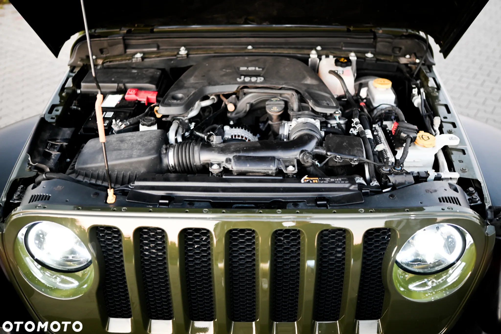 Jeep Wrangler - 34