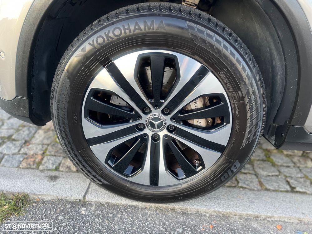 Mercedes-Benz GLC 300 - 23