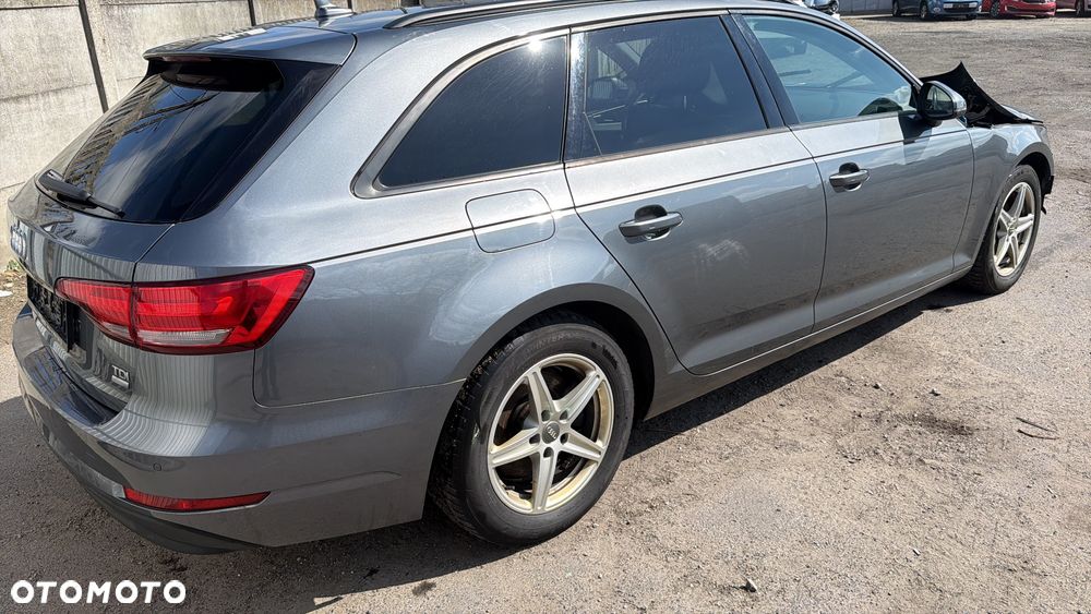 Audi A4 Avant 2.0 TDI ultra S tronic - 7