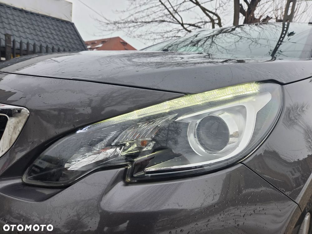 Peugeot 2008 1.2 Pure Tech Style EU6 - 23