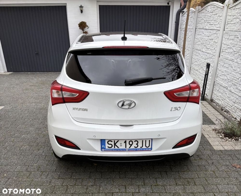 Hyundai i30 1.6 GDI BlueDrive Premium DCT - 3