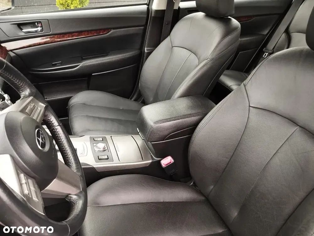 Subaru Outback 3.6 R Exclusive Navi MAC - 24