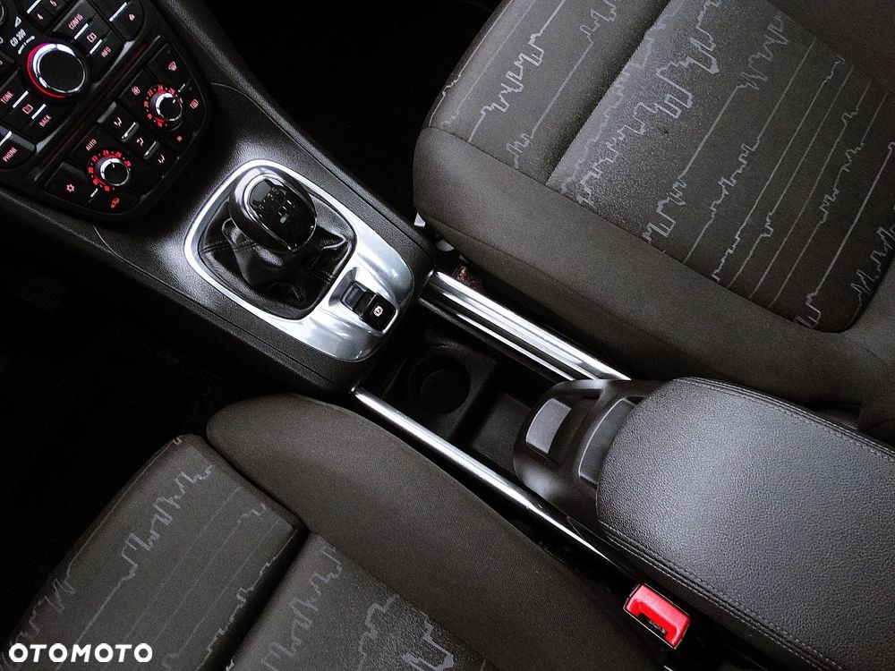 Opel Meriva 1.4 Design Edition - 26