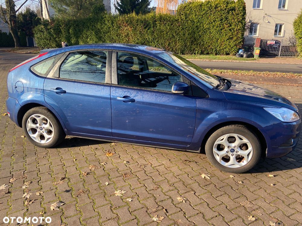 Ford Focus 1.6 16V Ambiente - 4