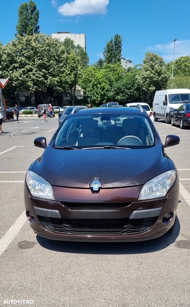 Renault Megane Estate 1.4 TCe Privilege EVO - 1