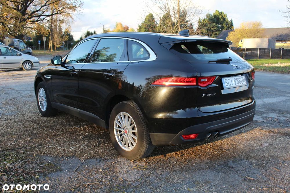 Jaguar F-Pace 2.0 i4D AWD Prestige - 8