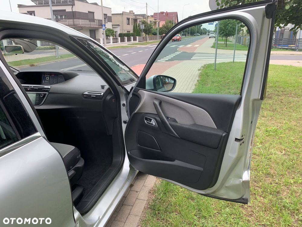 Citroën C4 Picasso 1.6 e-HDi Seduction ETG6 - 31