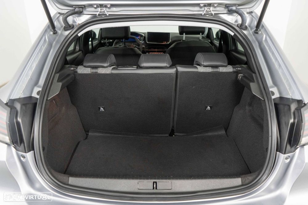 Peugeot 208 1.2 PureTech Allure - 12