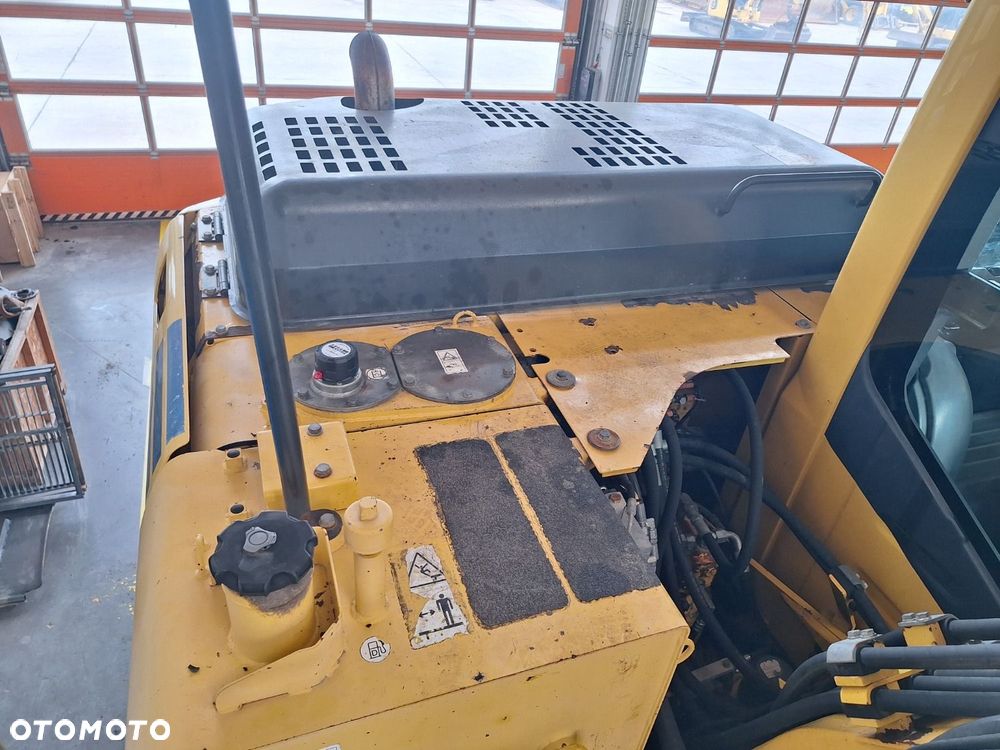 Komatsu Pw 148 - 8 4X4 - 32