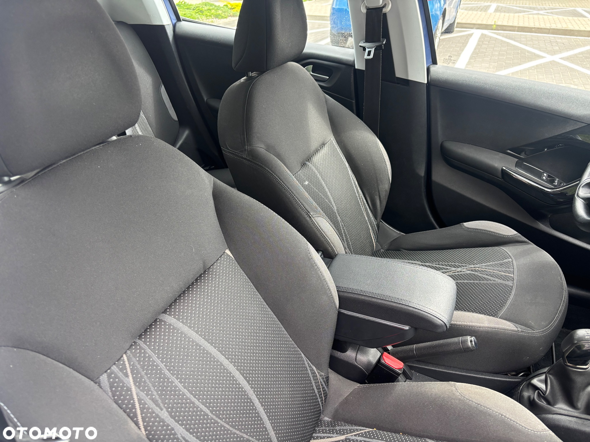 Peugeot 208 1.4 HDi Active - 7