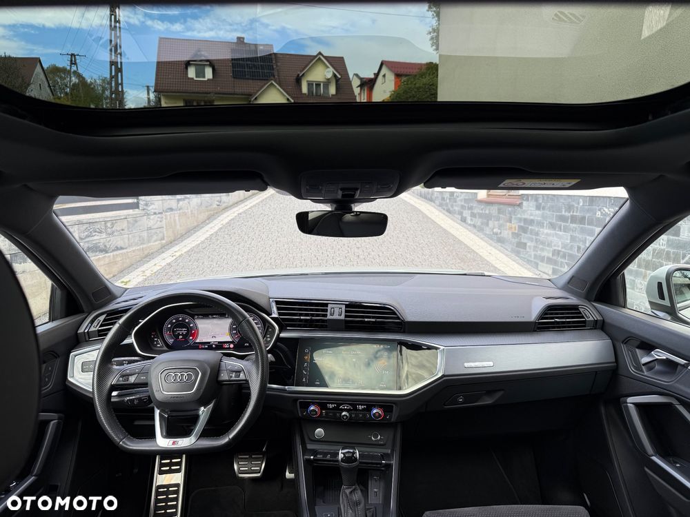 Audi Q3 Sportback - 22