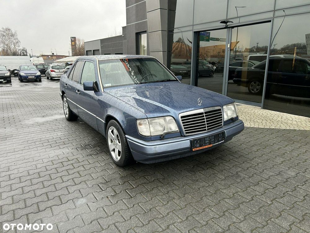 Mercedes-Benz Klasa E 200 Avantgarde - 3