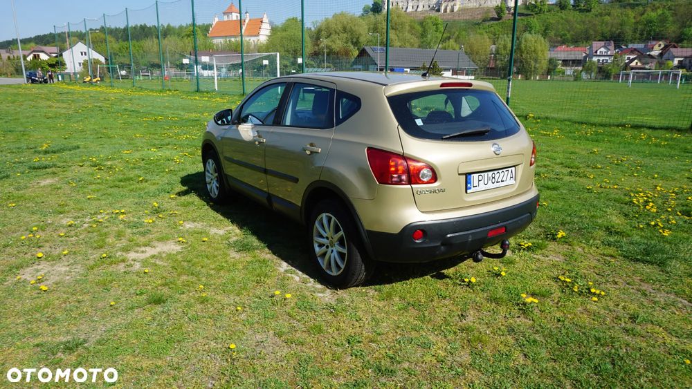 Nissan Qashqai - 12