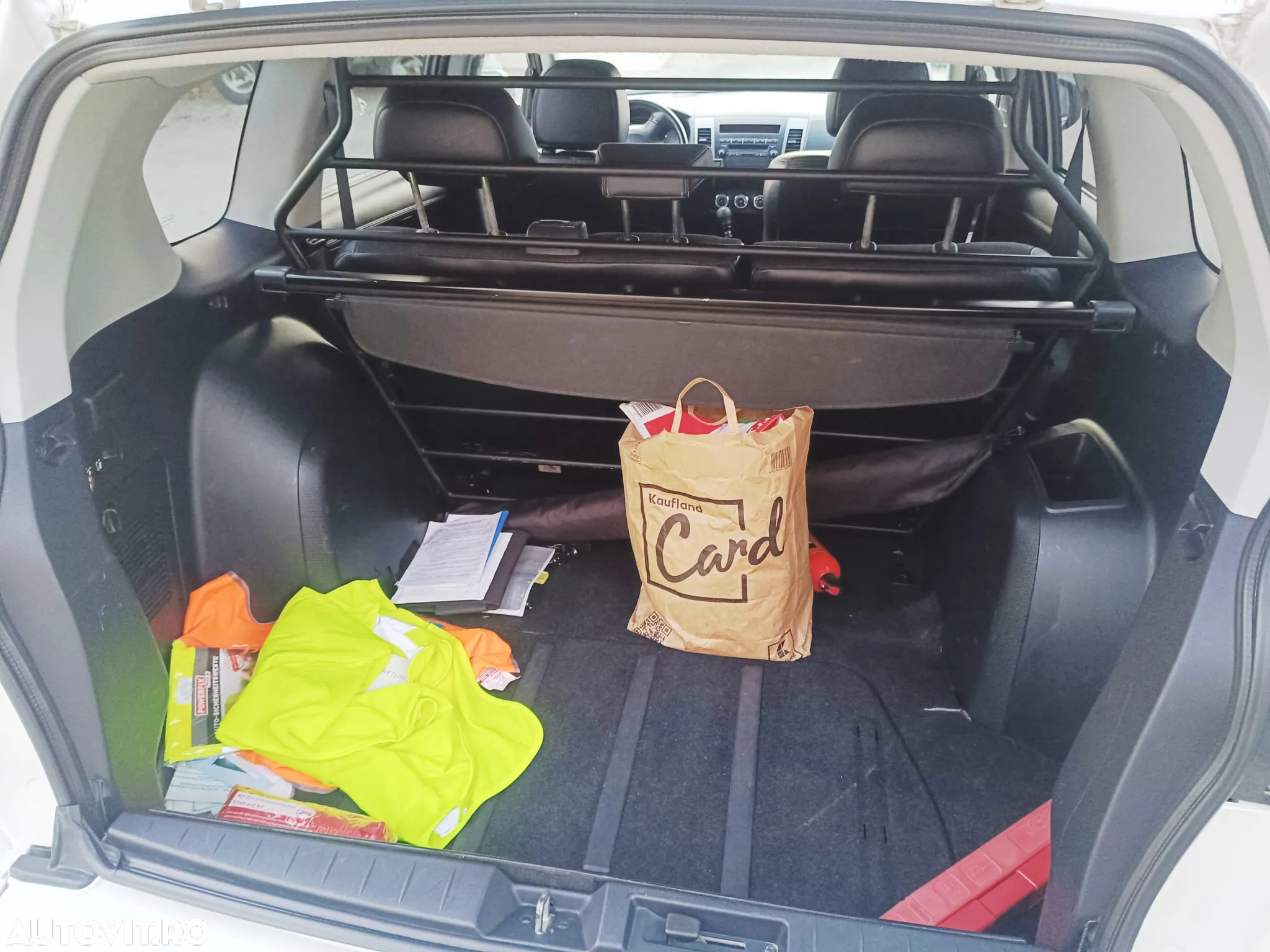 Mitsubishi Outlander 2.2 DI-D 4WD Instyle - 17