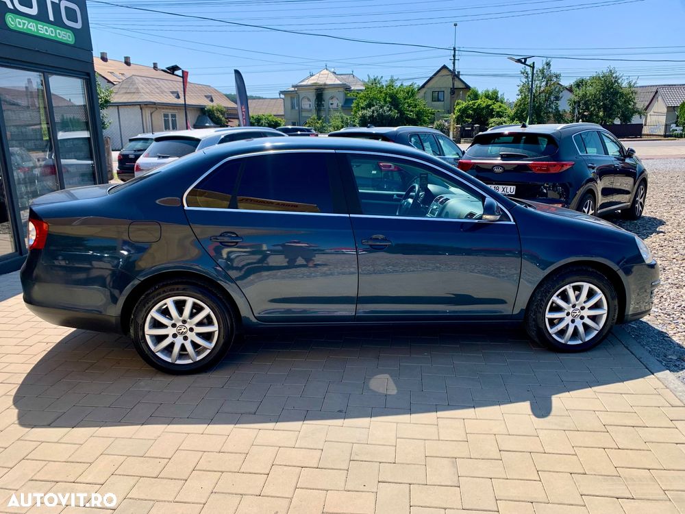 Volkswagen Jetta 1.9 TDI DPF Trendline - 2