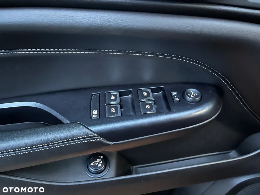 Cadillac SRX 3.6 V6 AWD Sport Luxury - 34