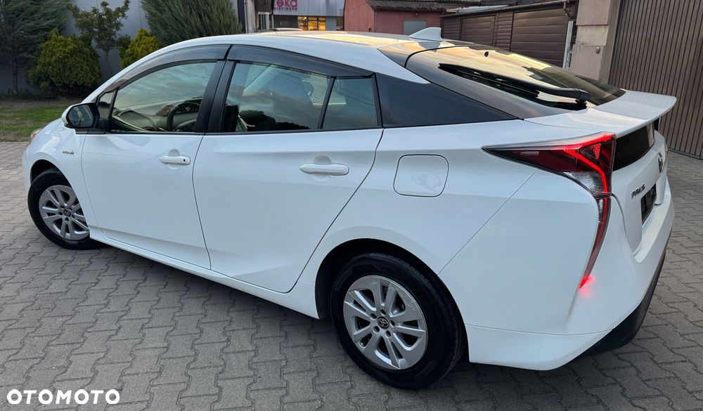 Toyota Prius Hybrid Comfort - 9