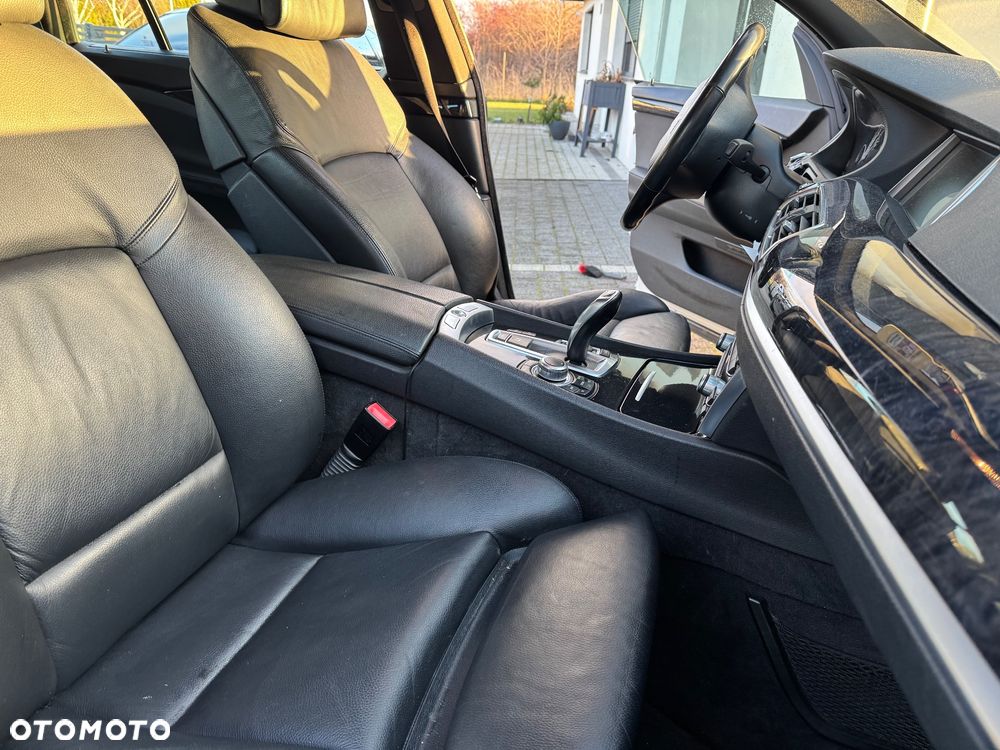 BMW 5GT 535d - 31