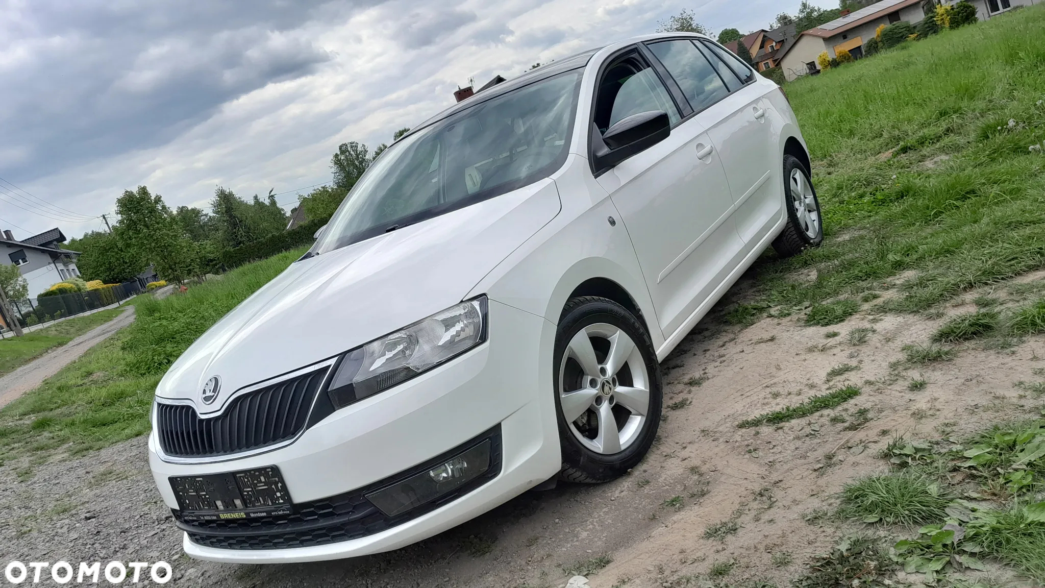 Skoda RAPID - 17