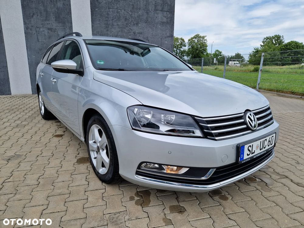 Volkswagen Passat 2.0 TDI Trendline DSG - 3