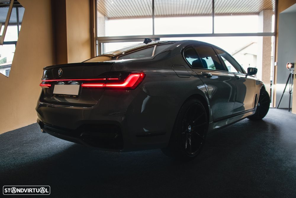 BMW 740 d xDrive Pack M Auto - 5