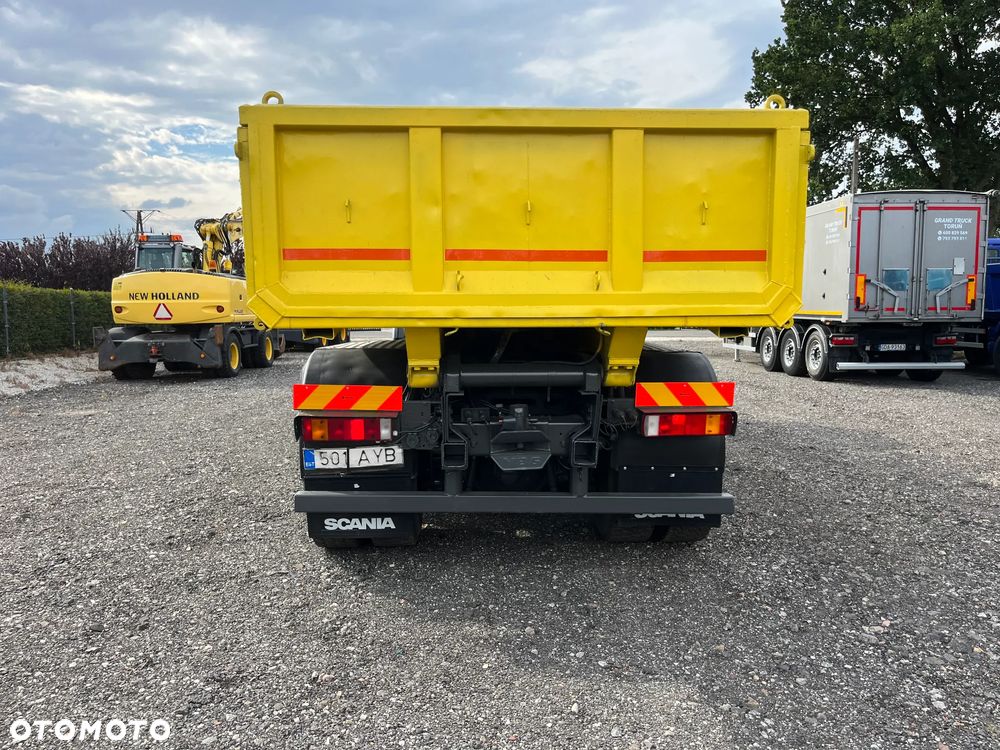 Scania - 17