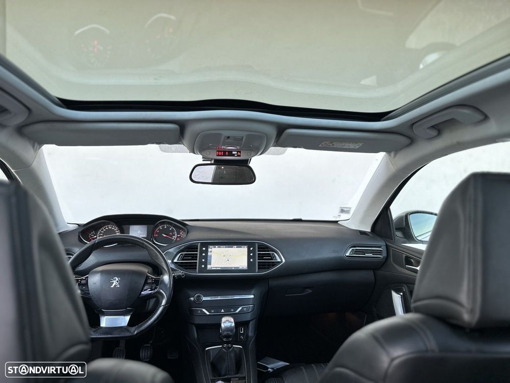 Peugeot 308 1.6 e-HDi Allure - 15
