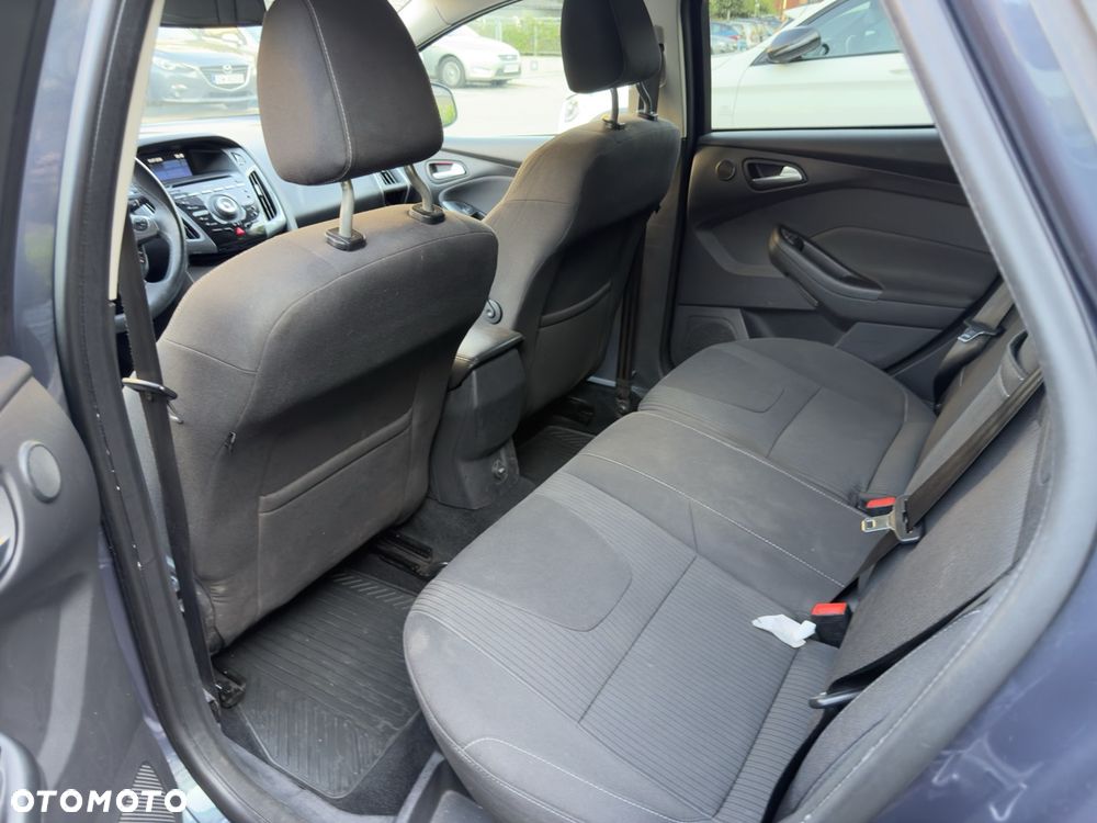 Ford Focus 1.6 EcoBoost Titanium - 9