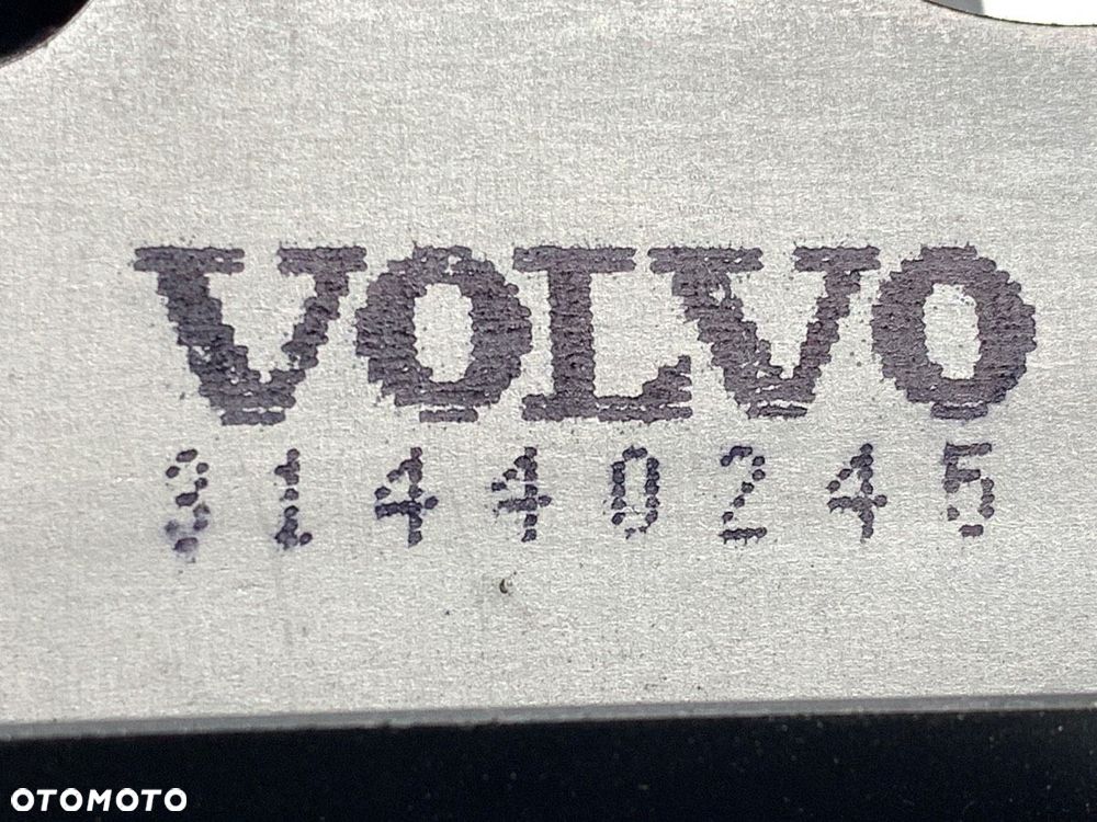 ZAMEK KLAPY TYŁ  VOLVO V40 liftback (525, 526) 2012 - 2022 D2 88 kW [120 KM] olej napędowy 2015 - - 5