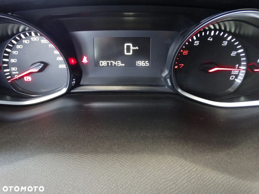 Peugeot 308 PureTech 130 Stop & Start Style - 29
