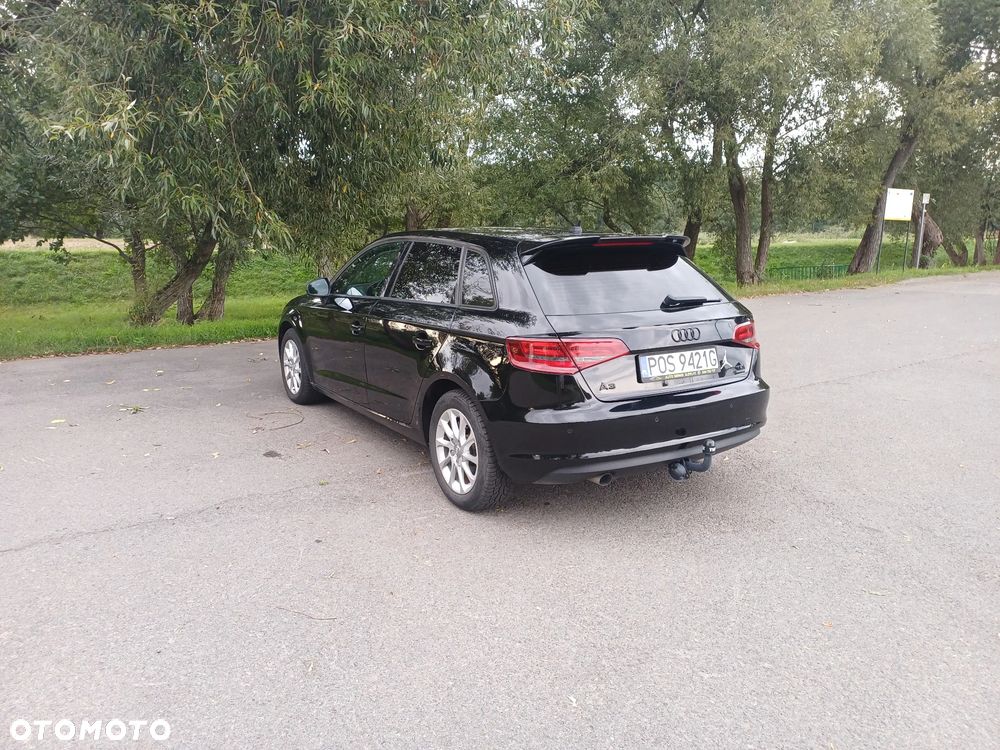 Audi A3 Sportback 1.6 TDI - 10